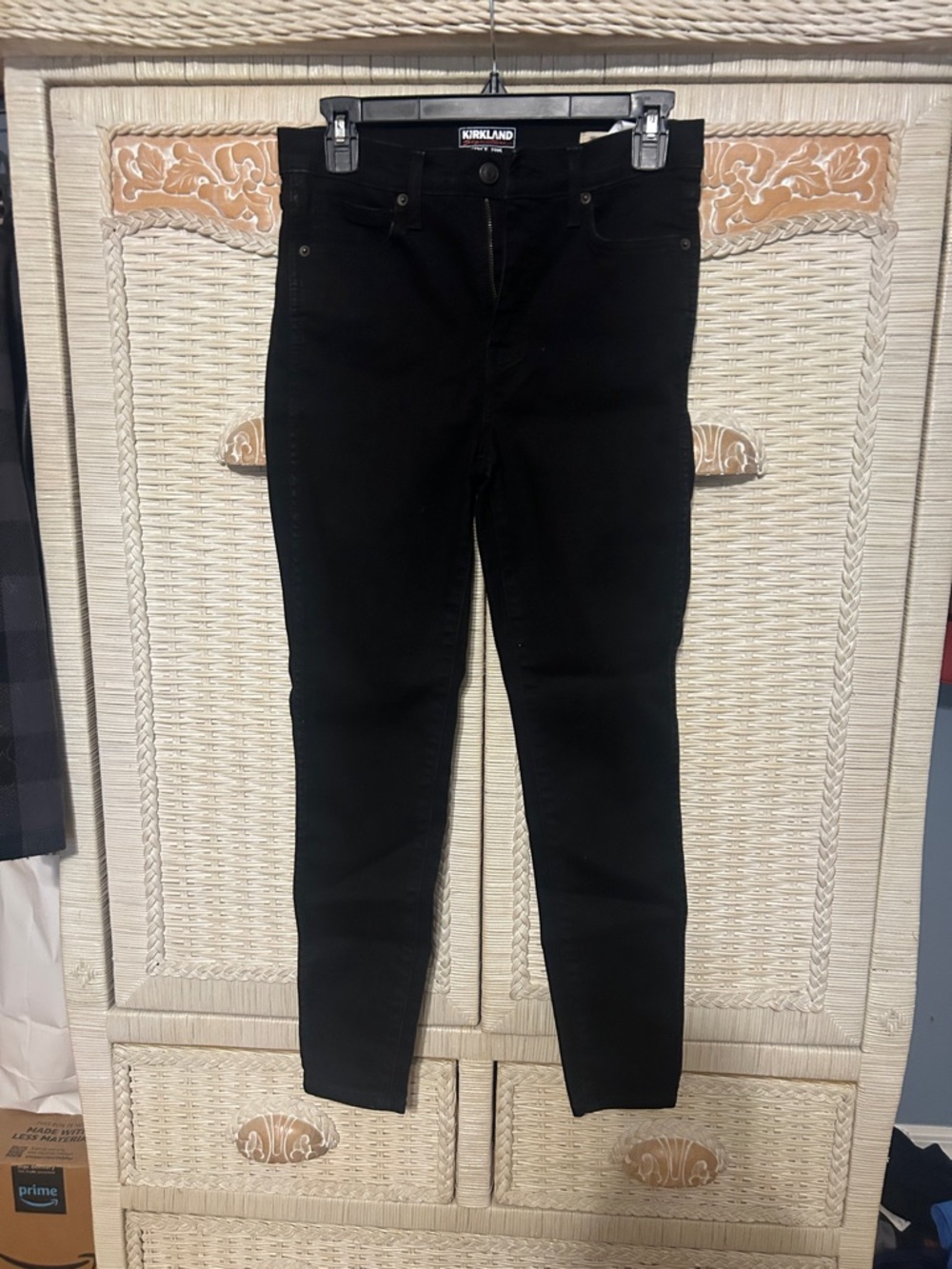 Kirkland Signature Black Women’s Skinny Jeans - High Rise